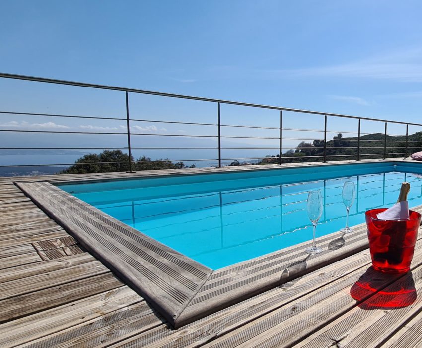 La garigue, villa avec sa piscine chauffée vue mer, 10 couchages